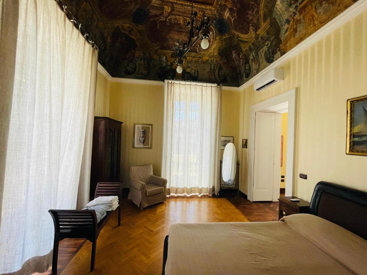 Appartamento Sul Teatro San Carlo Napoli Exterior foto