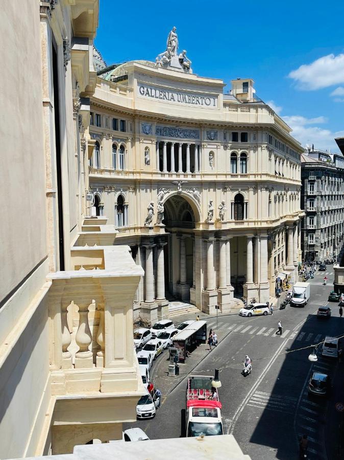 Appartamento Sul Teatro San Carlo Napoli Exterior foto