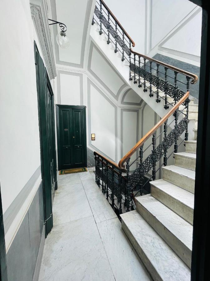 Appartamento Sul Teatro San Carlo Napoli Exterior foto